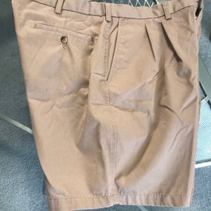 Roundtree and Yorke classic fit cotton shorts 38